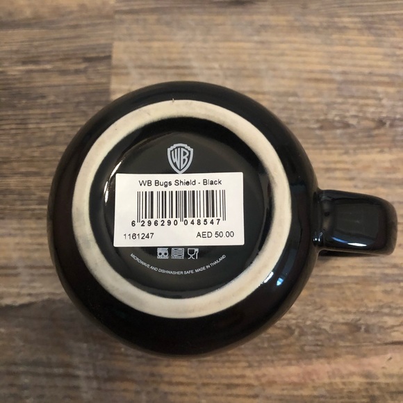 Warner Bros World Looney Tunes Mug is a true gem for any fan of the franchise. - Picture 5 of 5